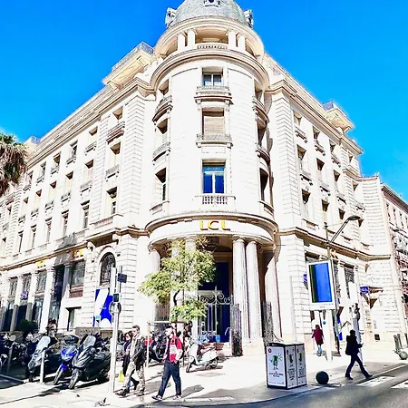 Appartement Au Calme A Deux Pas Du Palais Des Festivals